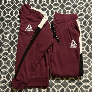 Reebok sweat outfit.